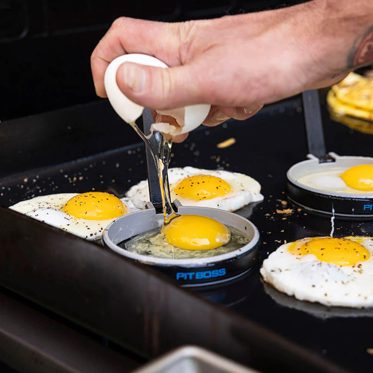  Pit Boss Ultimate Griddle Breakfast Kit Perfect Eggs And Pancakes Every Time(Pb Ultimate Breakfast Kit)